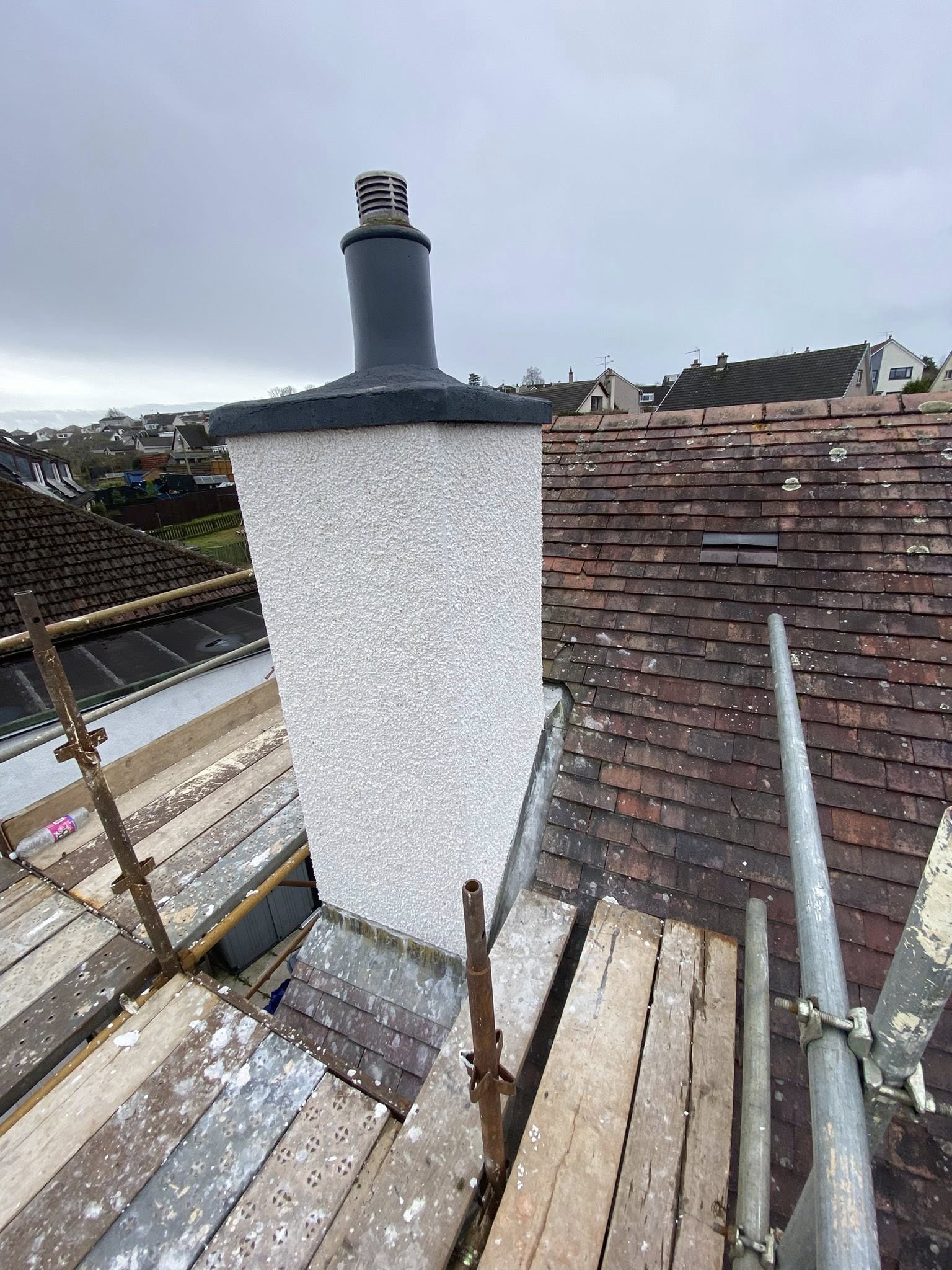 Chimney roughcast finish